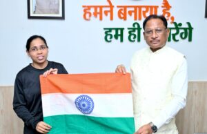 माउंट एवरेस्ट विजेता अमिता श्रीवास के स्वास्थ्य लाभ हेतु राज्य सरकार सजग : मुख्यमंत्री श्री विष्णु देव साय
