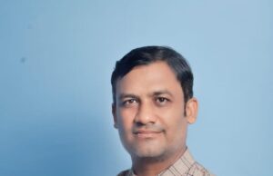 कोटमी बाजार में सराफा व्यापारी की हत्या से फैला आक्रोश पुलिस चौकी के पास हुई वारदात पर कांग्रेस मीडिया प्रभारी रईस खान ने कानून-व्यवस्था पर उठाए गंभीर सवाल