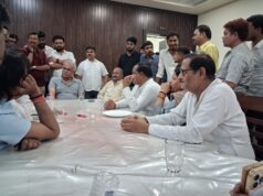 बिलासपुर प्रवास पर पूर्व मुख्यमंत्री भूपेश बघेल से कांग्रेस नेताओं ने की संगठनात्मक चर्चा