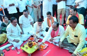 विकास की नई इबारत लिख रहा बिलासपुर, योजनाओं का लाभ अंतिम व्यक्ति तक पहुंचाना हमारी प्रतिबद्धता : केंद्रीय राज्य मंत्री श्री तोखन साहू