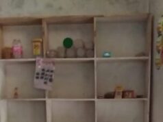 लंघाडोल थाना क्षेत्र के भैंसाबुड़ा में किराना दुकान में चोरी, 20–25 हजार रुपये का सामान पार