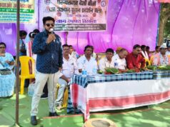 लखनपुर के ग्राम तीरकेला में पारंपरिक बीजों का आदान-प्रदान, जैविक खेती पर जागरूकता शिविर आयोजित।