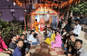 भाजयुमो ने स्वछता अभियान चलाया, प्रधानमंत्री मोदी जी के दीर्घायु हेतु सामूहिक हनुमान चालीसा पाठ भी किया