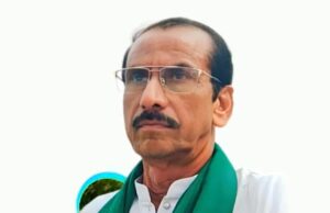 किसान नेता पारसनाथ साहू ने साय सरकार की योजना पर उठाया सवाल ? धान छोड़ो, 15000 पाओ-
