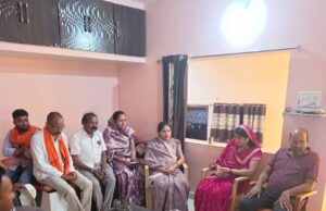 “12 साल विश्वास के, विकास के, जनकल्याण के” अभियान के तहत प्रदेश उपाध्यक्ष रंजना साहू ने किया व्यापक जनसंपर्क