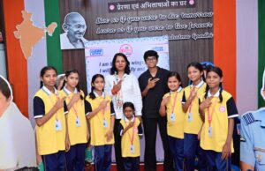 एनटीपीसी कोरबा की बालिका सशक्तिकरण अभियान 2026 पहल के तहत बालिकाएं प्रतिष्ठित खेल हस्तियों से मिलीं।