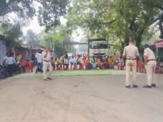 चक्काजाम के बाद बनी सहमति, प्रबंधन करेगा पानी छिड़काव, प्रदूषण से राहत दिलाने पार्षद ने लड़ी जमीनी लड़ाई