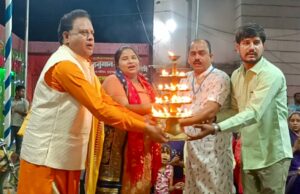 श्री सिद्ध हनुमान मंदिर की १६१वीं महाआरती में सुश्री प्रशंसा शुक्ला हुई शामिल