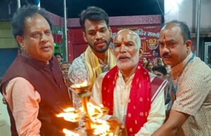 श्री सिद्ध हनुमान मंदिर की १५९ वीं महाआरती में आचार्य पंडित निरंजन तिवारी हुए शामिल