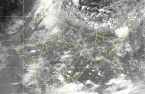सैटेलाइट तस्वीरों में कमजोर पड़ा मानसून, 17 राज्यों में बारिश का इंतजार लंबा