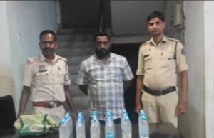 बिलासपुर में अवैध शराब कारोबार पर चकरभाठा पुलिस का प्रहार, 50 पाव देशी शराब के साथ आरोपी गिरफ्तार