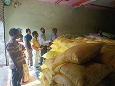 रघुनाथपुर में अवैध उर्वरक भंडारण पर बड़ी कार्रवाई: अघोषित गोदाम से 242 बोरी यूरिया-डीएपी जब्त