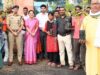 जनदर्शन के बाद कलेक्टर, एसपी व वनमण्डलाधिकारी ने बांटे फलदार पौधे
