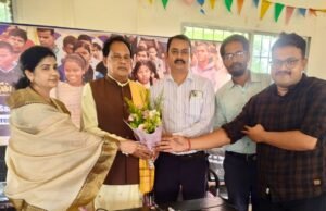 दृष्टिबाधित बच्चों के साथ चितरंजय पटेल ने मनाया जन्मोत्सव…