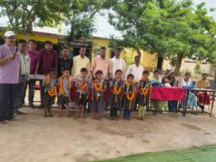 शाला प्रवेश उत्सव में नवप्रवेशी के साथ होनहार बच्चों को मिला सम्मान गुखेरा में शाला प्रवेश उत्सव से बच्चों के चेहरे खिल उठे