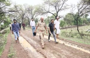 कर्रा नाला जलाशय की मरम्मत मिशन मोड पर जारी, कलेक्टर-एसपी ने किया निरीक्षण
