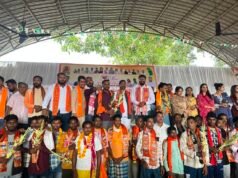 दंतेवाड़ा में भाजपा से 300 युवाओं ने थामा दामन प्रदेश अध्यक्ष राहुल योगराज टिकरिहा की मौजूदगी में हुआ सदस्यता कार्यक्रम