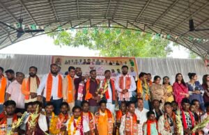 दंतेवाड़ा में भाजपा से 300 युवाओं ने थामा दामन प्रदेश अध्यक्ष राहुल योगराज टिकरिहा की मौजूदगी में हुआ सदस्यता कार्यक्रम