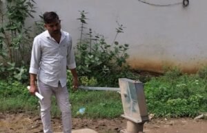 मुख्यमंत्री हेल्पलाइन से मिली त्वरित राहत महज 8 दिनों में सुधरा हैंडपंप, ग्रामीणों के चेहरे पर लौटी मुस्कान