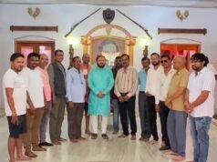 आरंग के पत्रकारों ने बस्तर राजा कमलचंद भंजदेव से की मुलाकात, पुराने रिश्ते और आने वाले कार्यक्रमों पर चर्चा