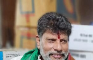 भाजपा प्रदेश अध्यक्ष किरण देव को एयर एंबुलेंस से मेदांता ले जाने की तैयारी ललितपुर सडक़ हादसे के बाद झांसी के डॉक्टरों ने हायर सेंटर रेफर करने की सलाह दी
