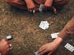 घने जंगलों का फायदा उठाकर जुआरी सजा रहे अपनी महफ़िल, जनता को मामूल पर पुलिस अनजान उठ रहा सवाल
