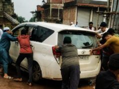 बिना निकासी योजना के बना दी आरसीसी नाली, अब वार्डवासियों के लिए बनी मुसीबत