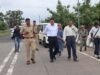 कलेक्टर ने इंद्रावती नदी तिमेड़ पुल एवं चंद्रगिरी राहत शिविर का किया निरीक्षण, बाढ़ प्रभावितों को हरसंभव सहायता का दिया भरोसा