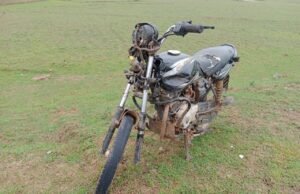 मैनपाट में भीषड़ सड़क हादसा दो बाईक आपस में भिड़े 3 युवकों की मौत