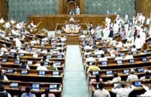 नीट पेपर लीक पर संसद में टकराव तेज, मानसून सत्र में आज भी हंगामे के आसार