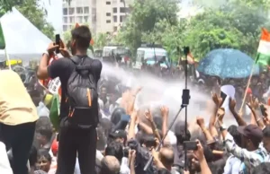 झारखंड में छात्रों का हल्लाबोल, विधानसभा घेराव के लिए बैरिकेडिंग तोड़कर बढ़े JPSC-JSSC अभ्यर्थी