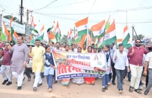 कुसमी में निकली ऐतिहासिक तिरंगा यात्रा, हजारों कदमों से गूंजा देशभक्ति का संदेश