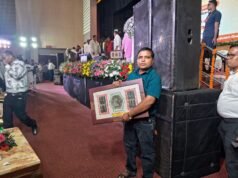 छत्तीसगढ़ प्रांतीय सेन (नाई) समाज द्वारा आयोजित सेन शक्ति सम्मेलन एवं केश शिल्पी सम्मान समारोह में शिक्षक संदीप सेन हुए सम्मानित