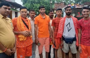हर-हर महादेव के जयघोष के साथ ग्राम वटगन से कांवड़ियों का जत्था बाबा बैजनाथ धाम के लिए रवाना