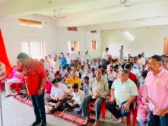 स्वयं सेवक संघ के गुरु पूर्णिमा उत्सव में शामिल हुए कैबिनेट मंत्री राजेश अग्रवाल,बड़ी संख्या में स्वयं सेवक संघ के पदाधिकारी और कार्यकर्ता रहे मौजूद।