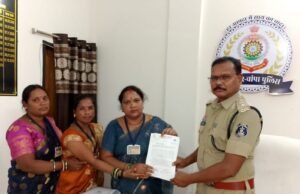 कबीर धाम में महिलाओं से अभद्रता का आरोप, महतारी सेवा समिति ने पुलिस अधीक्षक से सुरक्षा और एफआईआर की मांग की
