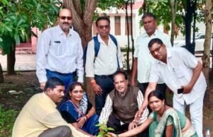 NHRSJC ने कलेक्टर एवं SP का सम्मान एवं वृक्षारोपण कर मनाया विश्व आदिवासी दिवस… पर्यावरण संरक्षण आज की जरूरत … प्रफुल्ल ठाकुर SP