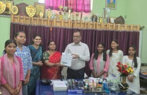 सीमा पर तैनात सैनिकों तक पहुंचेगा बहनों का स्नेह, भाजपा महिला मोर्चा जुटा रहा रक्षा सूत्र