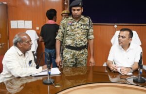 कलेक्टर ने साप्ताहिक जनदर्शन में आमजनो की सुनी मांग एवं समस्याएं, कुल 57 आवेदन हुए प्राप्त