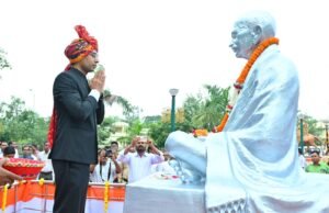 कलेक्टर कुलदीप शर्मा ने संयुक्त जिला कार्यालय मे किया ध्वजारोहण,स्वतंत्रता दिवस की दी शुभकामनाएं