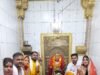 धीवर समाज आरंग द्वारा किया गया बाबा बागेश्वरनाथ महादेव का दुग्धाभिषेक