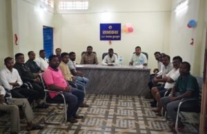 बिजली समस्या को लेकर जनप्रतिनिधियों ने दी चक्काजाम की चेतावनी