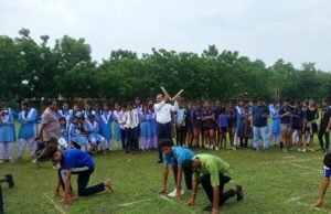 टेकारी(कुंडा) में विकासखंड स्तरीय एथलेटिक्स प्रतियोगिता का भव्य आयोजन, खिलाड़ियों ने दिखाया दमखम