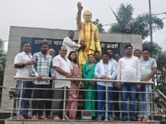आरंग में सद्भावना दिवस के रूप में मनाई गई पूर्व प्रधानमंत्री राजीव गांधी की जयंती, कांग्रेस नेताओं ने पुष्पांजलि अर्पित कर याद किया योगदान