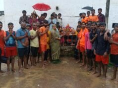 खपरी भ से गूंजा बोल बम का जयघोष, 60 कांवड़ियों का जत्था भूतेश्वर महादेव के लिए रवाना