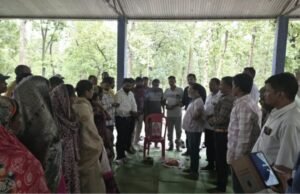 बड़ेगांव के सरपंच को दी गई सरपंच संघ और सचिव संघ के द्वारा श्रद्धांजलि, एवं परिवार को आर्थिक सहायता