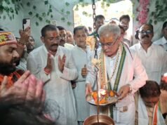 ग्राम मोहभठ्ठा में पूर्व मुख्यमंत्री भूपेश बघेल ने किया भगवान भोलेनाथ का अभिषेक, हजारों श्रद्धालु रहे मौजूद