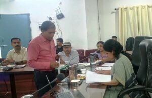 जनदर्शन में कलेक्टर ने सुनी नागरिकों की समस्याएं, त्वरित निराकरण के दिए निर्देश