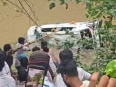 देशभर में बिगड़ा मौसम का मिजाज: MP में उफनते नाले में कार बही, 8 की मौत; छत्तीसगढ़ में आकाशीय बिजली से 4 जानें गईं, केदारनाथ मार्ग पर भूस्खलन