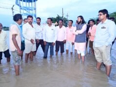 साहेब है तो आपदा में भी आस है:बाढ़ प्रभावित परिवारों की सुरक्षा के लिए तत्काल उठाया कदम, सुरक्षित भवन में कराया गया शिफ्ट